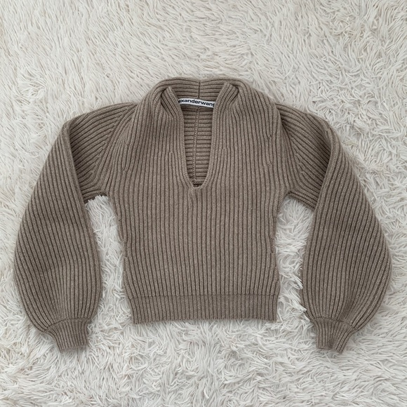 Worn one Alexander Wang ribbed beige wool cashmere blend draped neck swe… - Picture 2 of 7